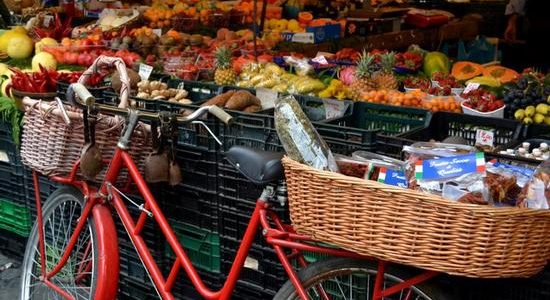 23.03.2017 — Roma — una vacan­za tra mer­ca­ti „car­ni­vo­ri“ e „vege­ta­ria­ni“